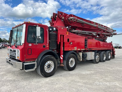 2014 Putzmeister BSF 47-5 RZ.16H 151 ft on 2014 Mack MRU613 10x4 Twin-Steer Concrete Pump Truck