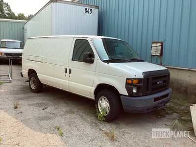 2011 Ford E-150 Samochód dostawczy Cargo