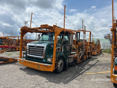 2007 Sterling LT9500 6x4 Camión portavehiculos