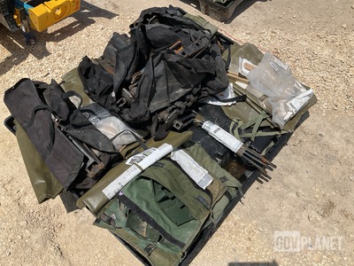 (4) Tackle Blocks, (9) Tool Bags, (5) Scissor Jacks & Assorted Items