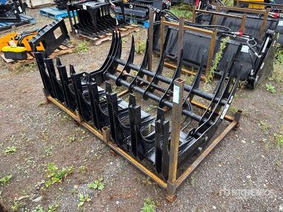 2025 GIYI GY-CLG72C 72 in Skid Steer Grapple (Unused)