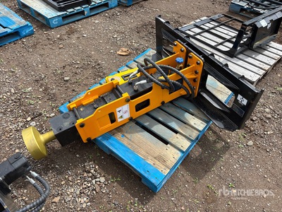 2025 GIYI GY-D680 56 in Skid Steer Post Driver (Unused)