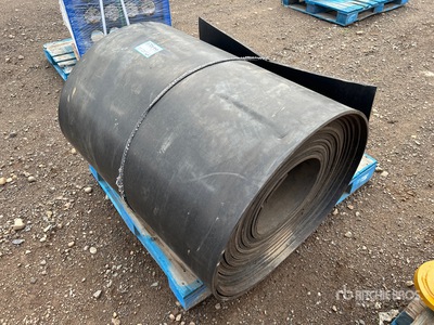 GIYI 33.7 ft x 39 in, 10mm Thick, 455kg Conveyor (Unused)