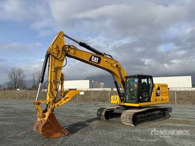 2017 Cat 320 Tracked Excavator