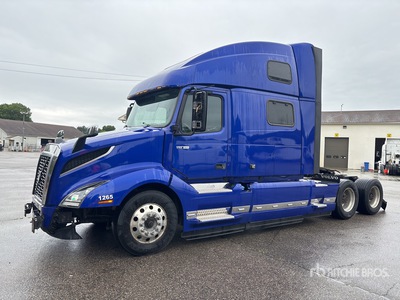 2023 Volvo VNL860 6x4 T/A Sleeper Truck Tractor