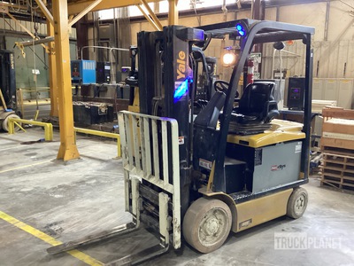 2022 Yale ERC050VG 4600 lb Electric Forklift