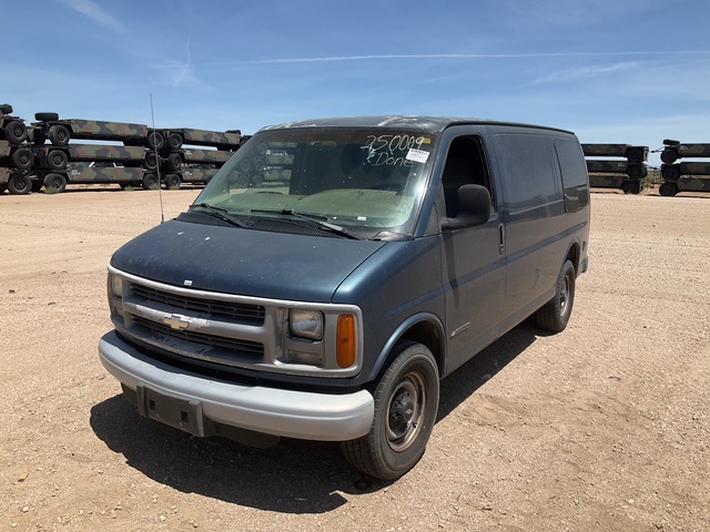 1999 Chevrolet Express G3500 Cargo Van