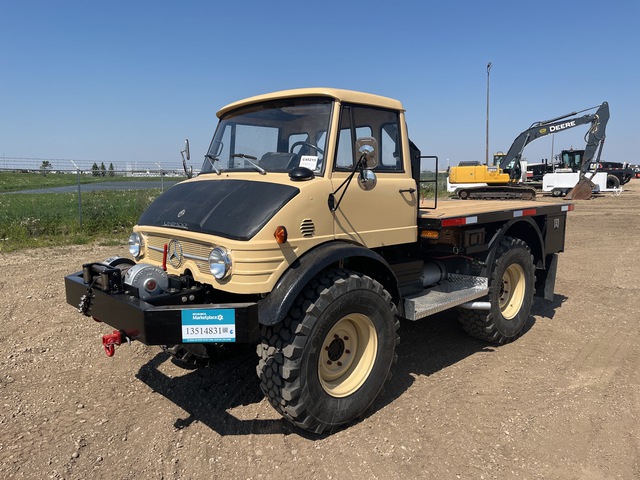 1976 Mercedes Unimog 4x4 Flatbed Truck 1976 Mercedes Unimog 4x4 Flatbed Truck
