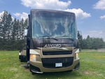 Exterior with Running Lights