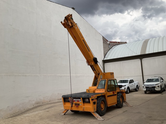 2009 Broderson IC803G 8 ton 4x4x4 Carry Deck Crane 2009 Broderson IC803G 8 ton 4x4x4 Carry Deck Crane