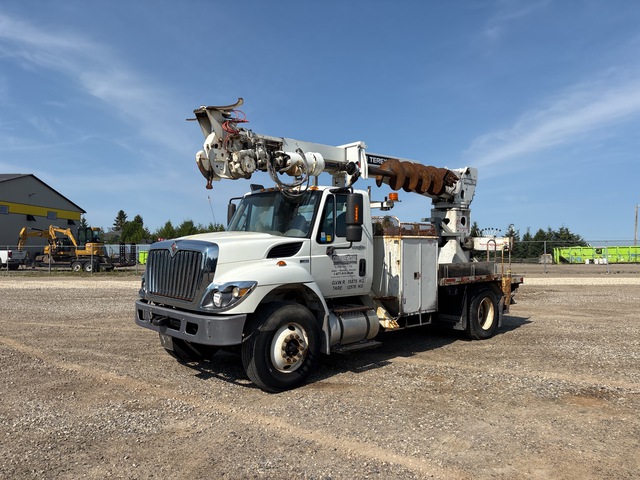 2014 Terex Commander C4047 on 2015 International 7400 Comm 4047 4x2 Digger Derrick Truck