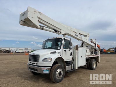 2015 Versalift VST-7500I on 2015 Freightliner M2 106 4x4 Arbeitsbühne-Lkw