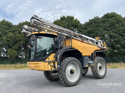 2010 Challenger RG655 Self-Propelled Sprayer