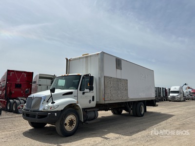 2008 International 4300 4x2 Van Truck