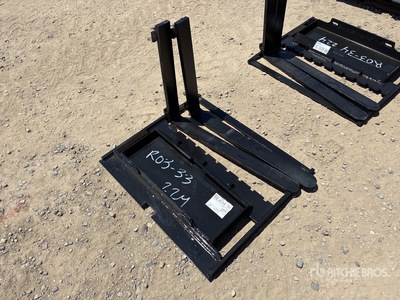 2025 GIYI GY-FK 29 in Mini Skid Steer Forks (Unused)