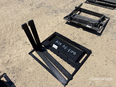 2025 GIYI GY-FK 29 in Mini Skid Steer Forks (Unused)