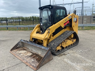 2021 Cat 279D3 Two-Speed を見 Compact Track Loader
