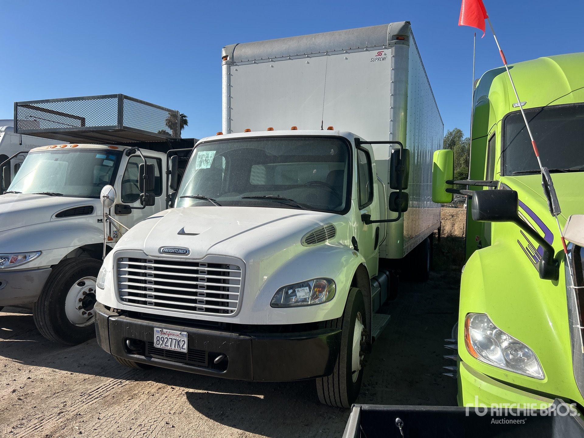 2018 Freightliner M2106 4x2 Gesloten vrachtwagen