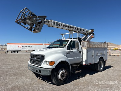 2001 MTI T38E 38 ft on 2001 Ford F-650 4x2 Podnośnik Koszowy