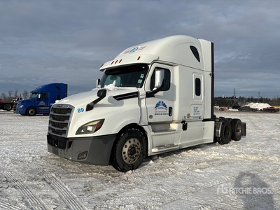 2020 Freightliner Cascadia 126 6x4 T/A Sleeper Truck Tractor