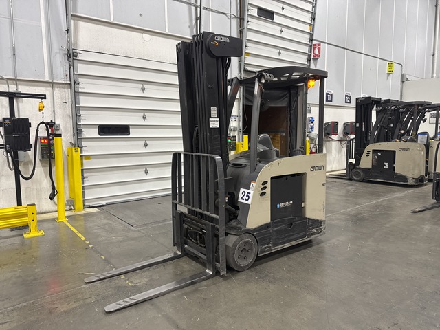 2018 Crown CR5555-40