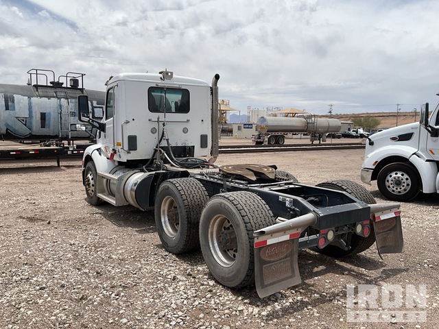 CAMIóN 2016 PETERBILT