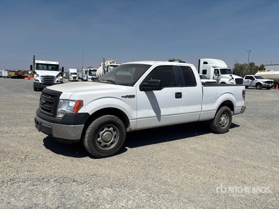 2014 Ford F-150 XL 4x2 Extended Cab بيك اب