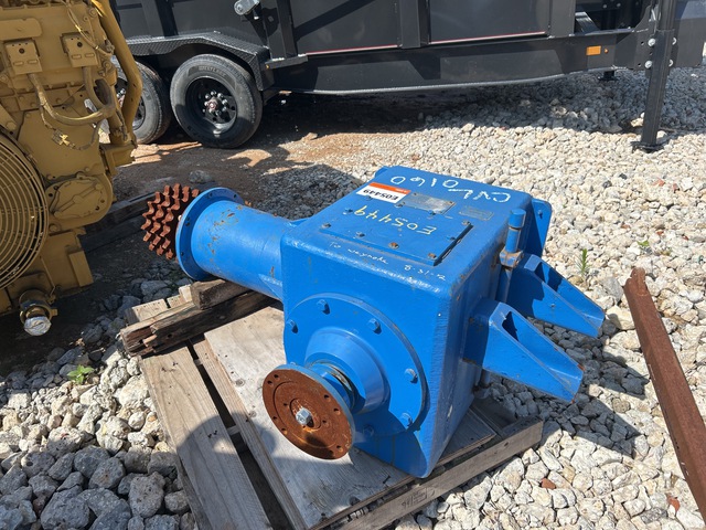 2006 Crown CE750SD Right Angle Gear Box 2006 Crown CE750SD Right Angle Gear Box