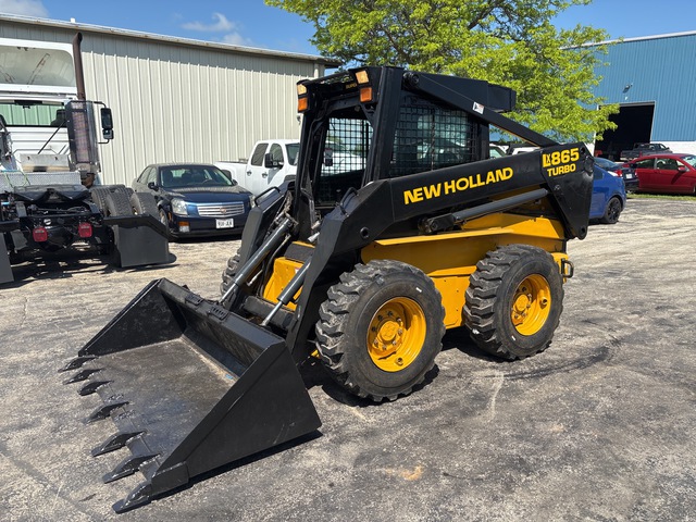 1996 New Holland LX865 Skid Steer Loader