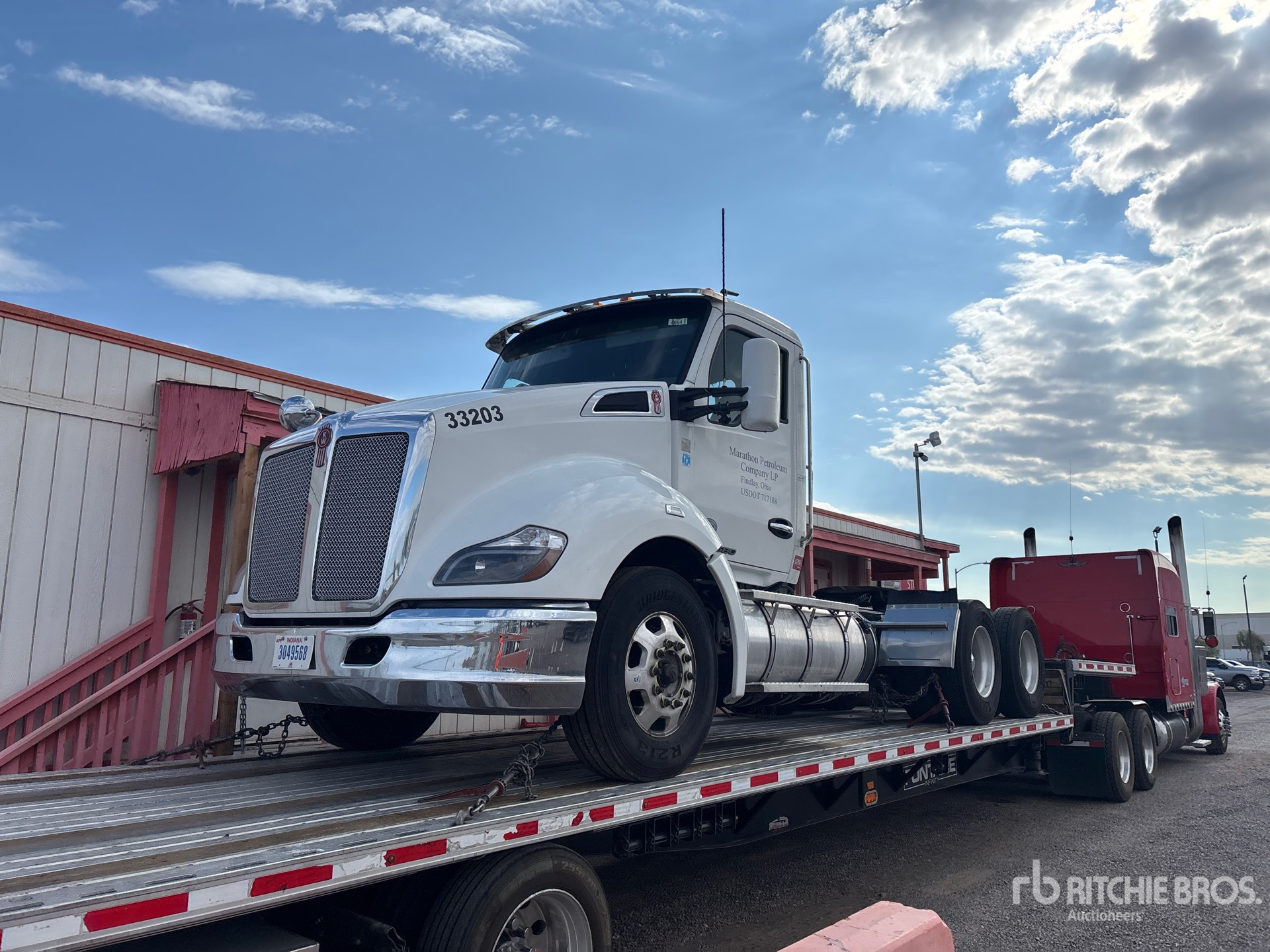 2018 Kenworth T-680 6x4 T/A Day Cab Truck Tractor (Inoperable)