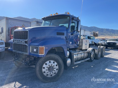 2021 Mack P164T 8x4 Tri/A Dagcabine Trekker (Inoperable)