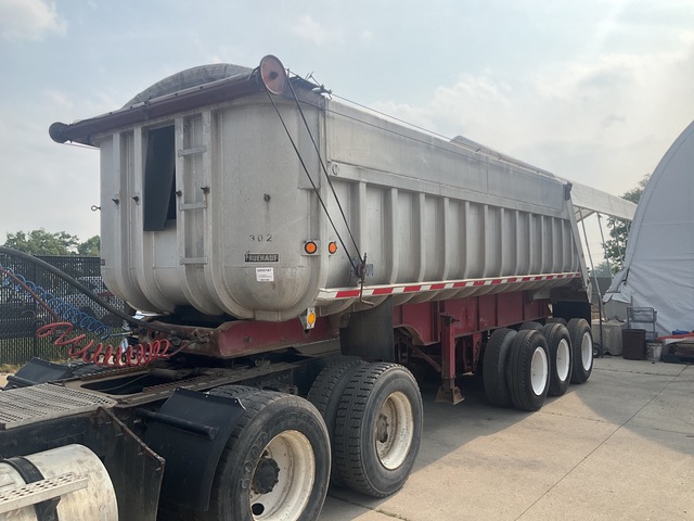 1967 Fruehauf 21 ft Tri/A Aluminum End Dump Trailer 1967 Fruehauf 21 ft Tri/A Aluminum End Dump Trailer