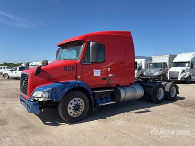2016 Volvo VNM 6x4 トラックトラクター（T/A） (Inoperable)