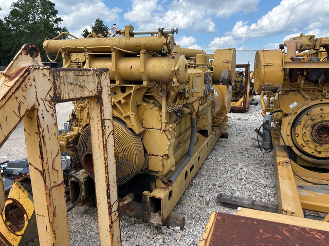 Cat SR4 925 kW Skid-Mounted Generator Set