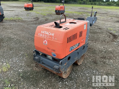 2012 年 Hitachi ZV550W Walk Behind Roller