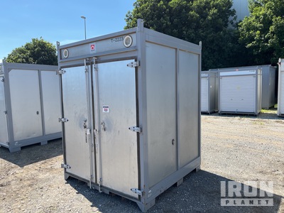 2010 年 Omachi PAL10-KSE 1.8 m x 1.8 m Portable Storage Building