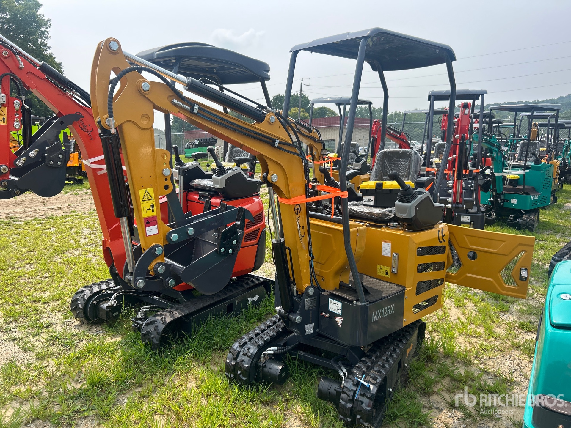 2025 CFG MX12RX Minikoparka (Unused)