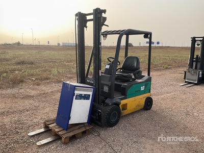 2005 Komatsu FB18M-2R Electric Forklift