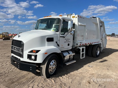 2022 Mack MD 4x2 Rear Loader Waste Collection Truck