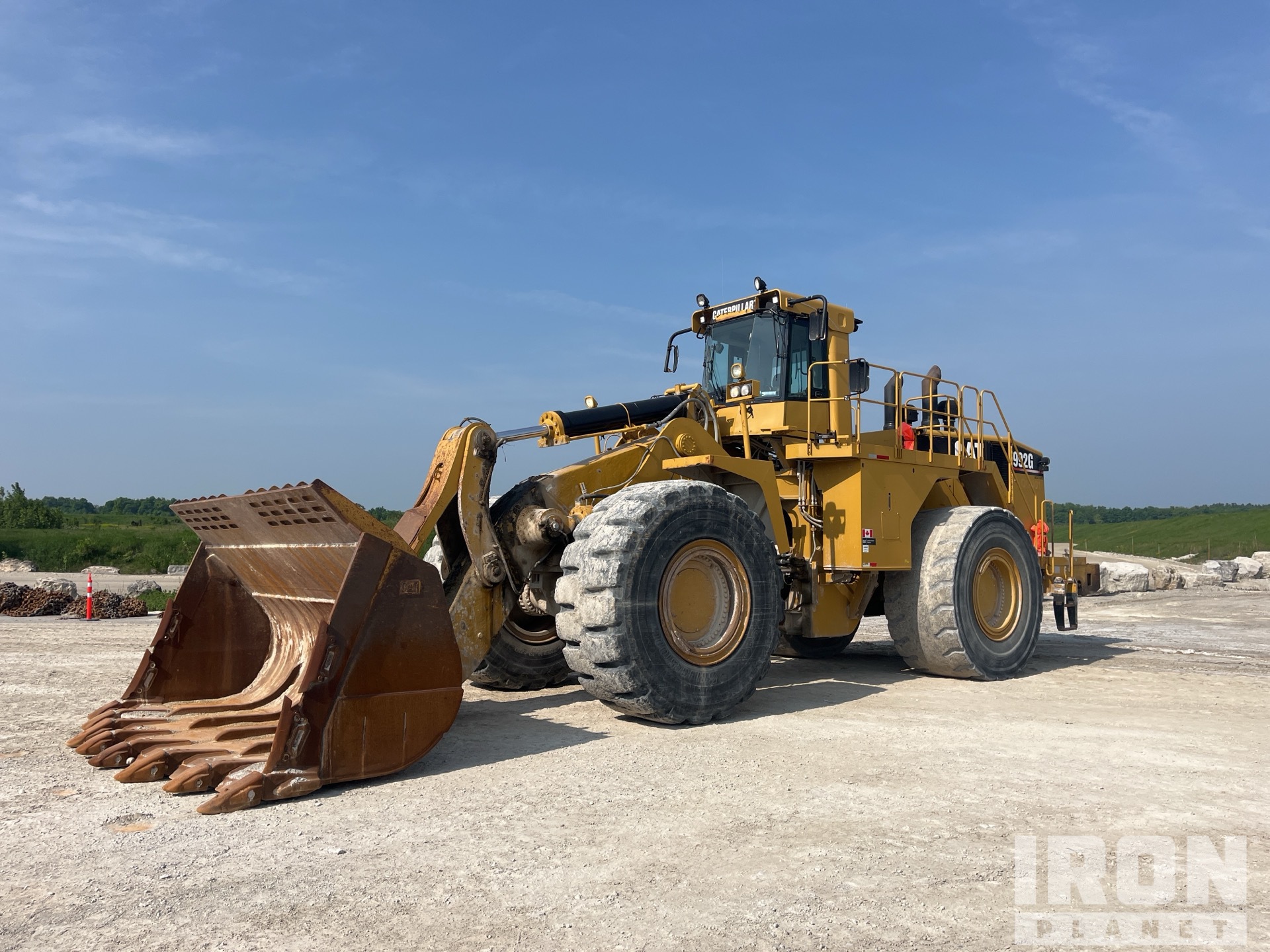 Cat 992G Wheel Loader - Certified Rebuild 2014 in Milton, Ontario