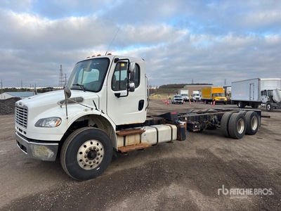 2018 Freightliner M2 106 6x4 الكابينة والهيكل