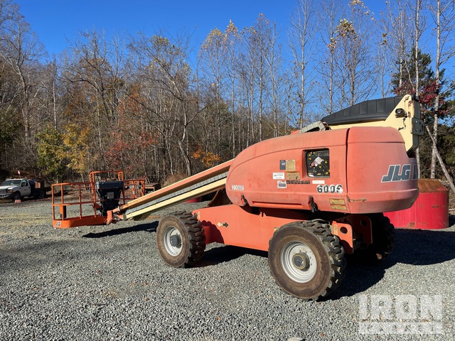 ELEVADOR TELESCóPICO 2007 JLG 4WD 600S