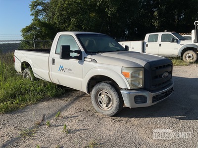 2011 Ford F-250 XL 4x2 Pick Up (Inoperable)