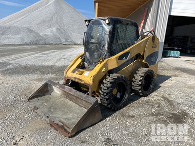 2008 Cat 246C Mini pala