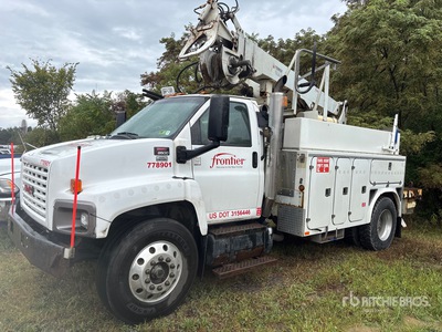 2008 GMC C8500 Excavadora