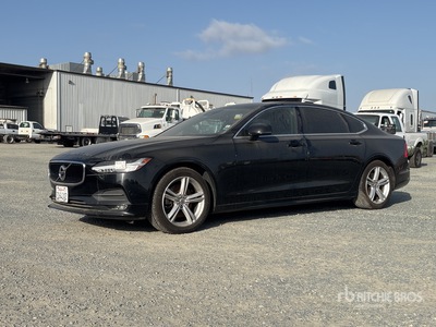2019 Volvo S90 Automobile