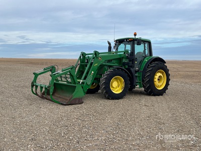 2014 John Deere 6150M 4WD Tractor Agrícola