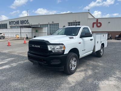 2022 Ram 2500 4x4 Utility Truck