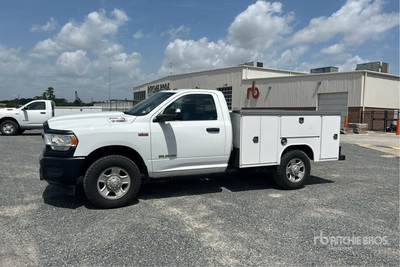 2022 Ram 2500 4x2 Utility Truck