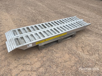 6 Ton Aluminum Loading Ramps Divers  (Unused)